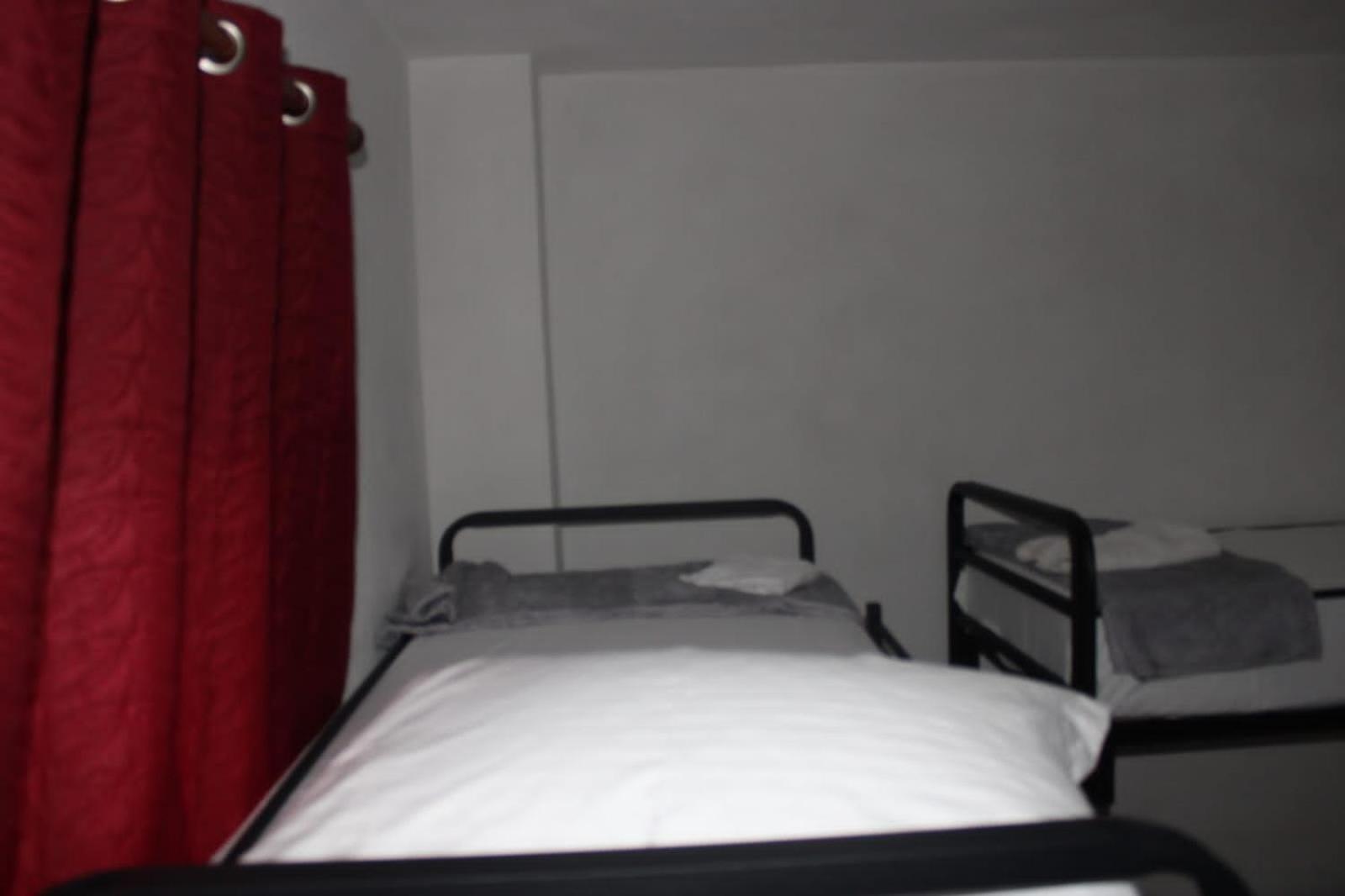 Crew Hostel Tirana Bagian luar foto